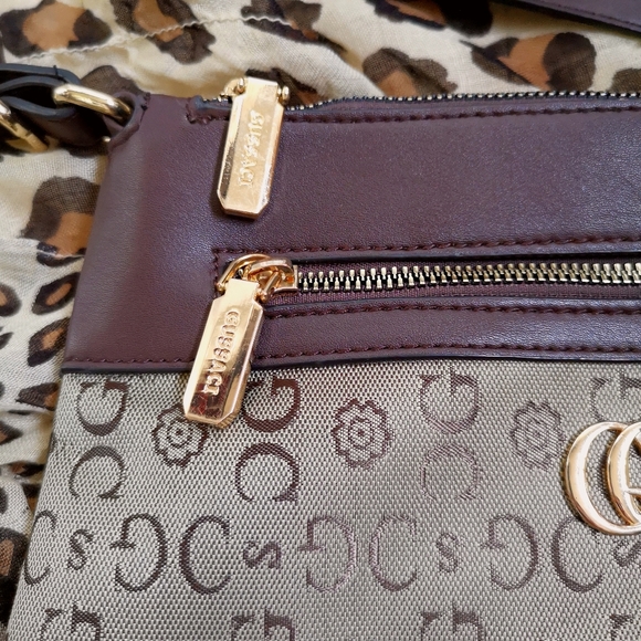 💋 GUSSACI Shoulder Crossbody Bag! - Picture 7 of 16